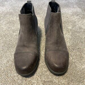 Sorel bootie wedge gray 10175 Evie II Chelsea Bootie size 6.5